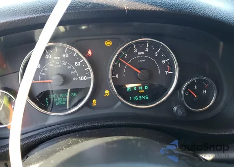 2014 Jeep Wrangler Unlimited Sport z USA, uszkodzony, nr VIN 1C4BJWDG4EL202118